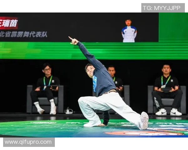 实时新闻深圳极限运动队与南京极限运动队赛后复盘分析灵活性表现与战术对比 实时新闻深圳极限运动队与南京极限运动队赛后复盘分析灵活性表现与战术对比